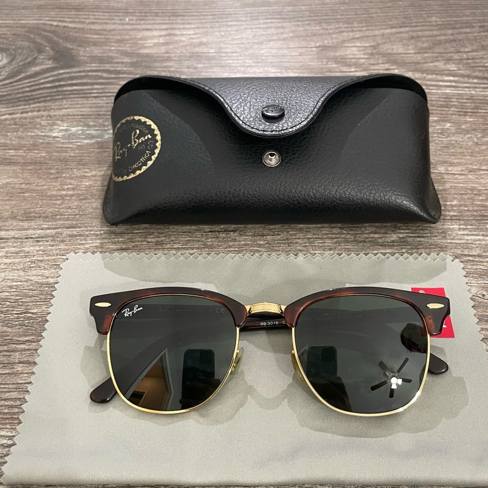 Ray-Ban Club Masters Black and Gold Leather Case